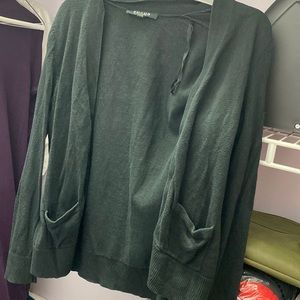 Black cardigan with pockets